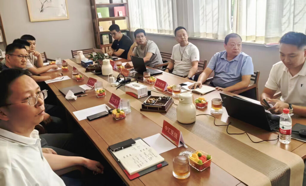 从”能不能跑”到”怎么建”：医药无人配送的卡点在于体系